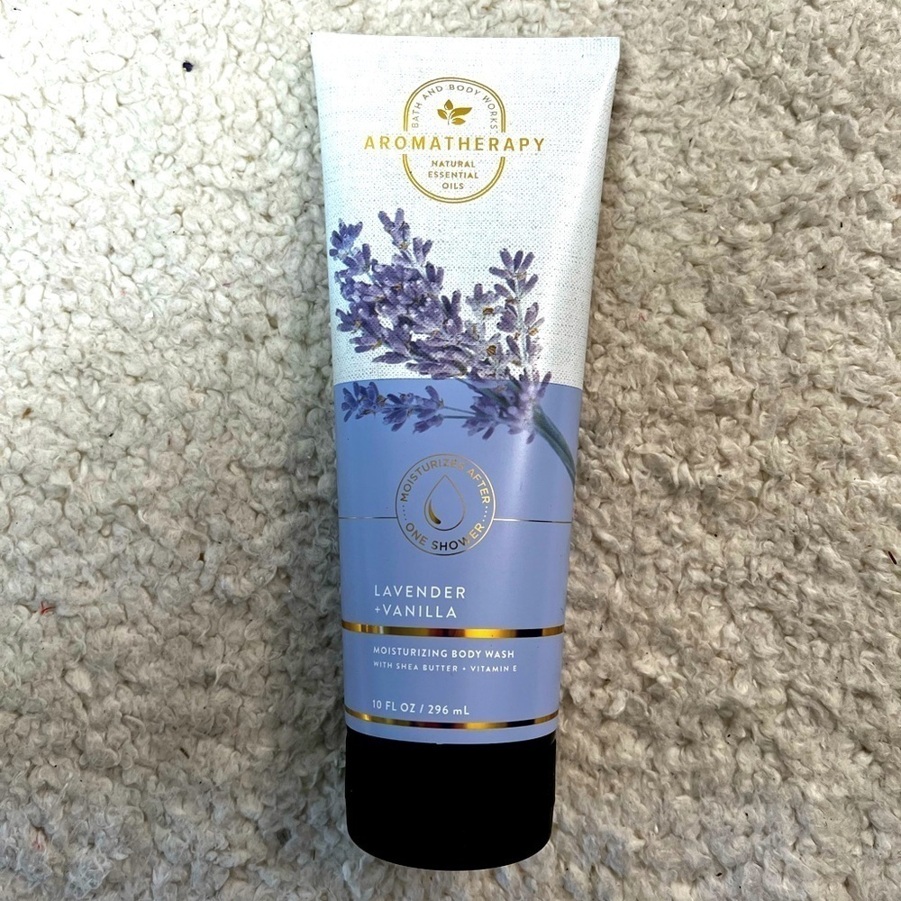 Bath Body Works Lavender Vanilla Aromatherapy Body Wash, Creme, & Sleep Oil Mist - Picture 2 of 13
